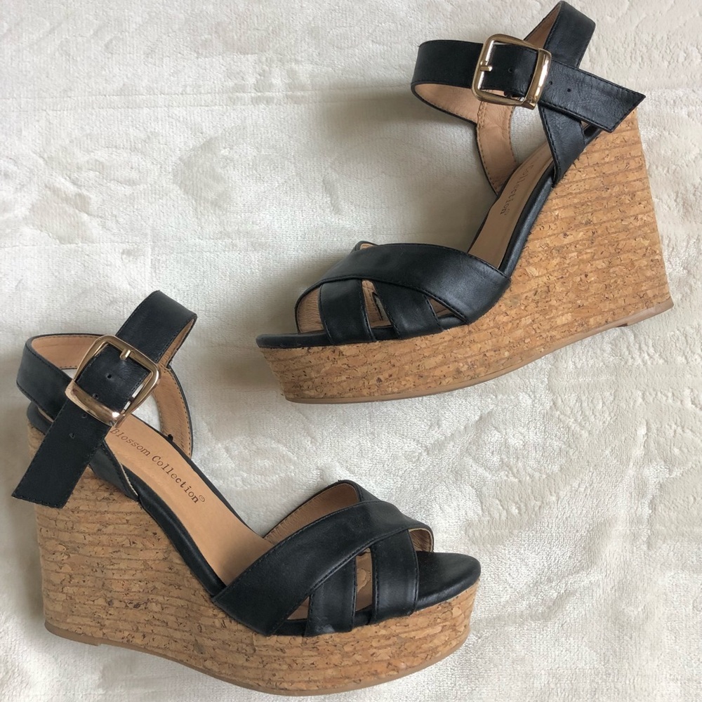 Black Strapped Wedges